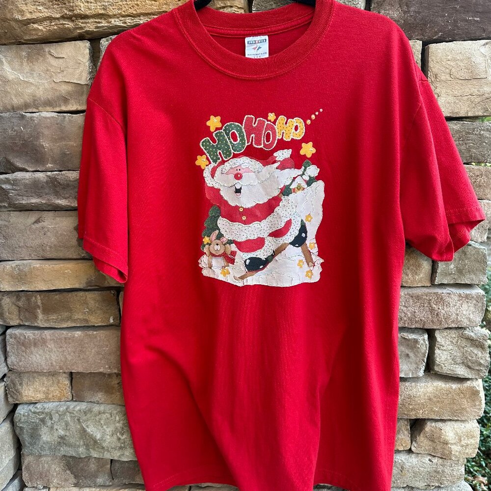 Vintage Red Christmas Santa Tee Shirt Size L please NOTE the small hole on back